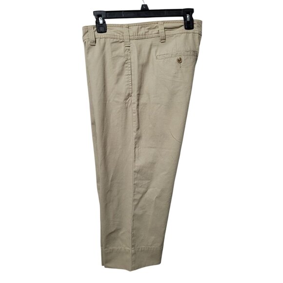 GAP Pants - Gap Favorite Khaki Capri Women’s Sz 10 Flat Front Tan Pockets Capri Pants
